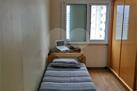 Cobertura à venda com 3 quartos em Vila Gumercindo, São Paulo, SP