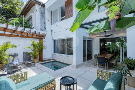 Casa à venda com 4 suítes no condomínio Bauhaus Village, São Paulo - SP