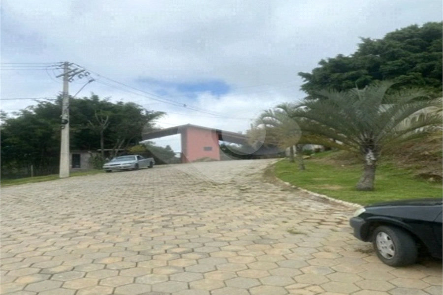 Terreno à venda no condomínio Águas de São Pedro, Mairiporã - SP