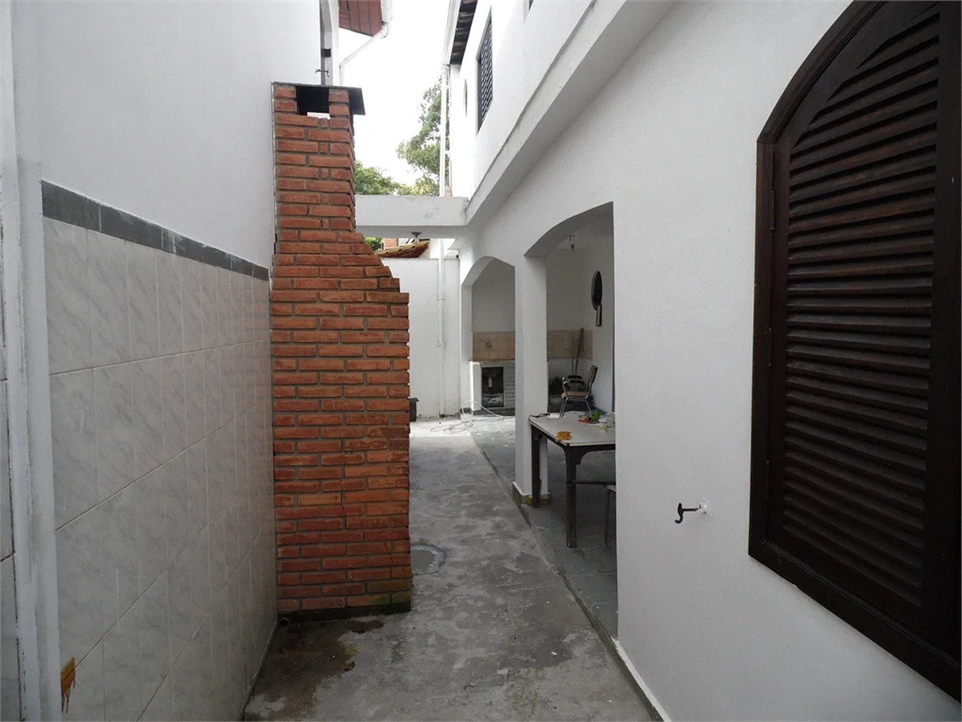 Casa à venda com 5 quartos, sendo 3 suítes, em Vila São Francisco, São Paulo, SP