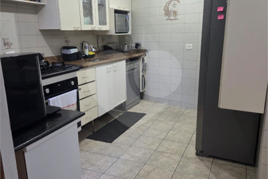 Sobrado à venda com 3 quartos em Parque Novo Mundo, São Paulo, SP