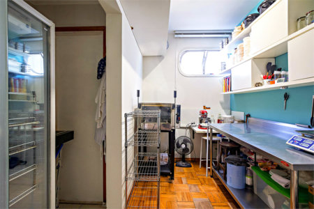 Apartamento à venda com 3 quartos, sendo 1 suíte,  em Jardim Marajoara, São Paulo, SP