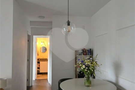 Apartamento à venda com 2 quartos, sendo 1 suíte,  em Vila Romana, São Paulo, SP