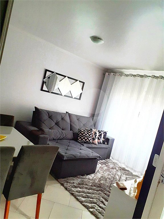 Casa à venda com 2 quartos, sendo 1 suíte, no condomínio Residencial Vila da Serra, São Paulo - SP