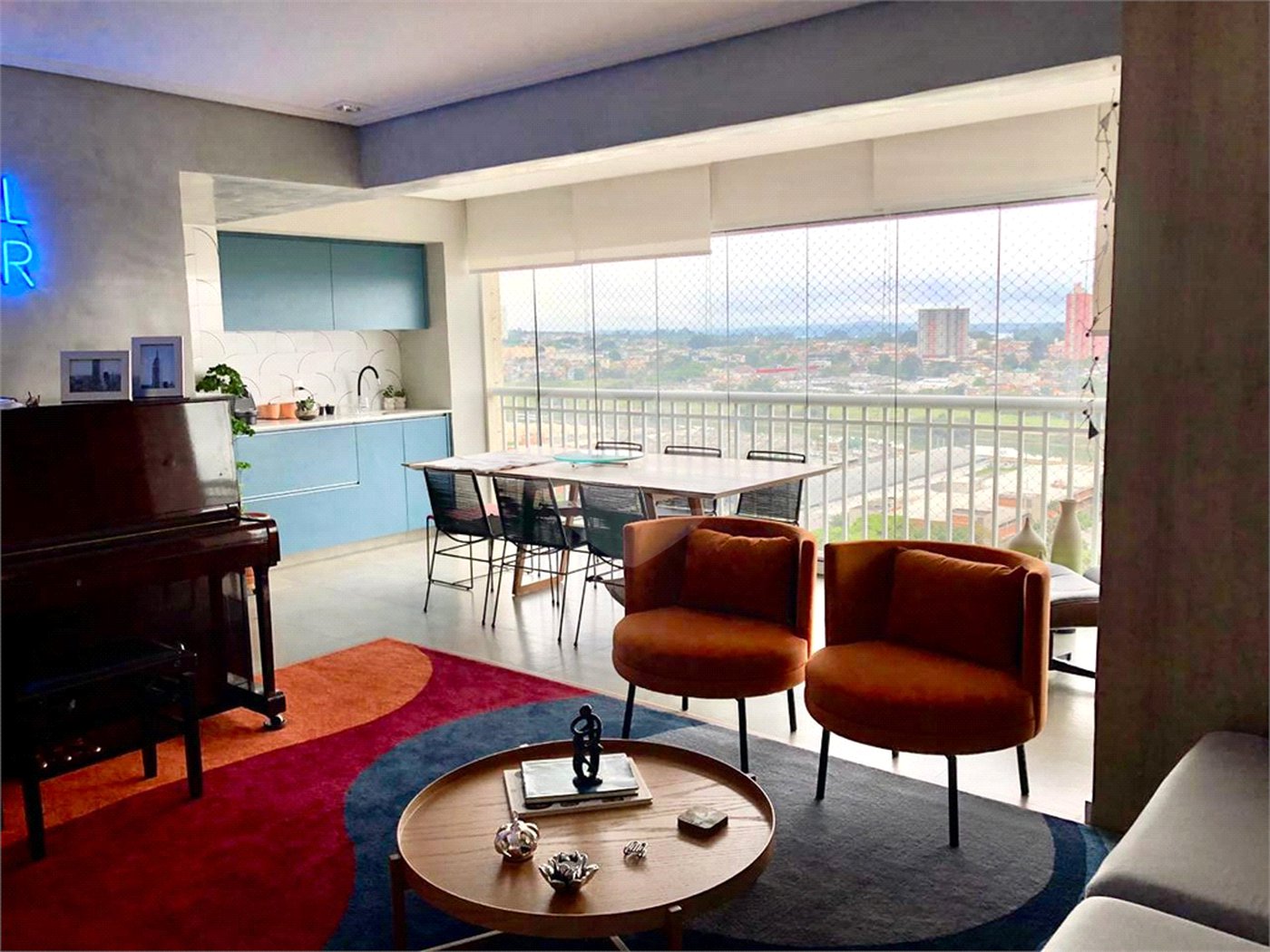 Apartamento à venda com 3 quartos, sendo 1 suíte,  em Campo Grande, São Paulo, SP