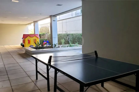 Apartamento à venda com 3 suítes em Vila Alexandria, São Paulo, SP