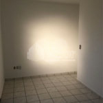 Casa Sobrado com piso cerâmico, com 3 dormitórios no Jardim Ricetti