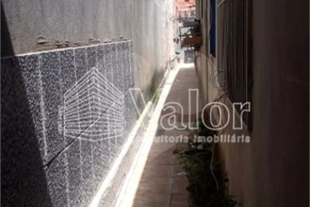 Casa térrea à venda com salão comercial