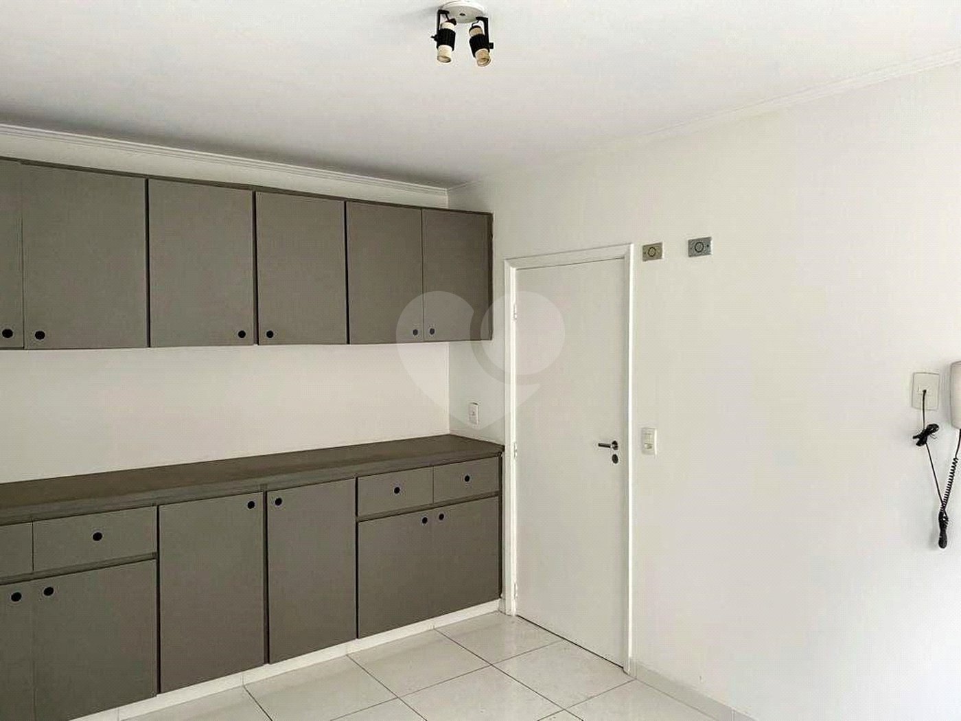Apartamento para alugar com 3 quartos, sendo 1 suíte,  em Paraíso, São Paulo, SP
