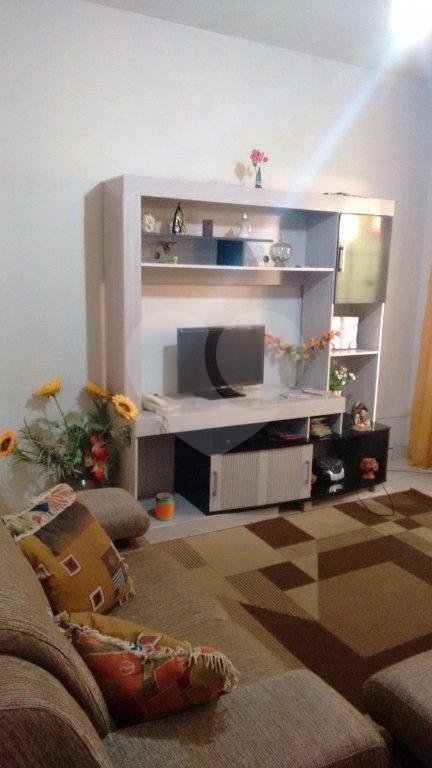 Casa à venda com 2 quartos, sendo 1 suíte, em Vila Constança, São Paulo, SP