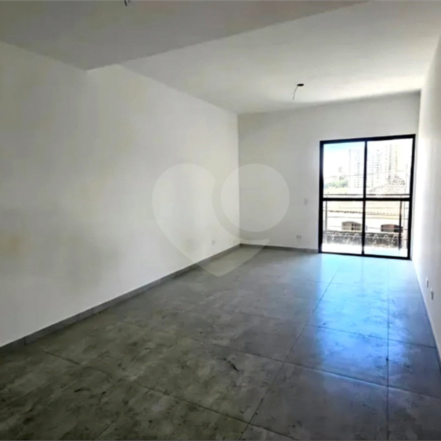 Casa à venda com 3 quartos, sendo 1 suíte, em Cidade dos Bandeirantes, São Paulo, SP