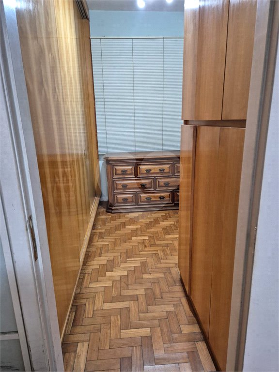 Apartamento à venda com 2 quartos, sendo 1 suíte,  em Copacabana, Rio de Janeiro, RJ