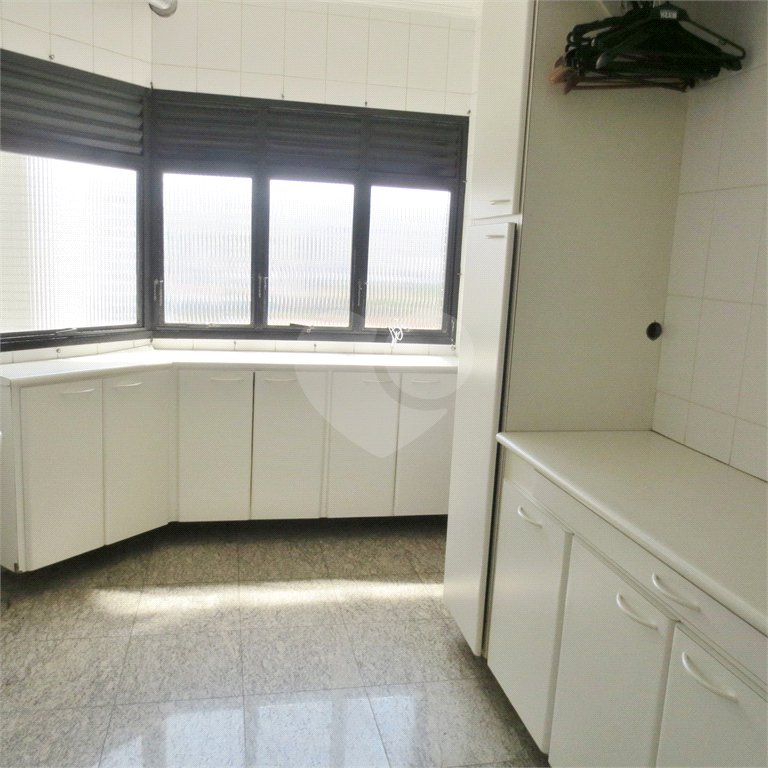 Excelente Apto Reformado na V.Mariana - 4 Quartos/1 Suíte/3 Vagas
