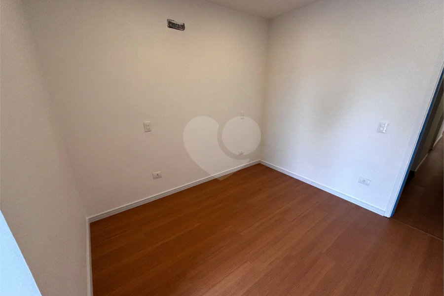 Sobrado à venda com 3 suítes em Vila Guilherme, São Paulo, SP