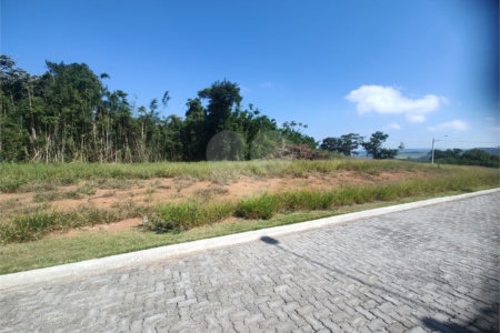 Terreno à venda no condomínio Residencial Solar São Judas Tadeu, Piracaia - SP