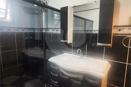 Casa à venda com 4 quartos, sendo 1 suíte, em Ivoturucaia, Jundiaí, SP