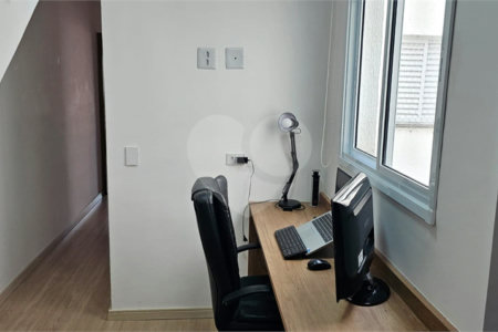 Triplex à venda com 2 quartos, sendo 1 suíte, em Vila Metalúrgica, Santo André, SP