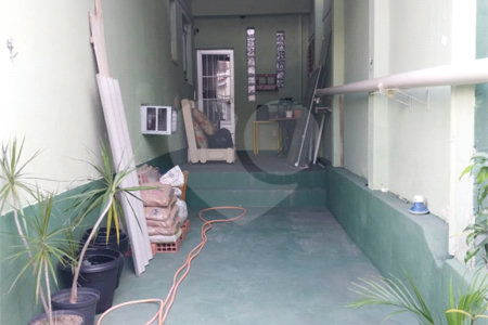 Casa à venda com 5 quartos em Campo Grande, Rio de Janeiro, RJ