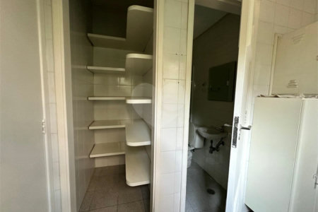 Apartamento à venda com 2 suítes em Vila Andrade, São Paulo, SP