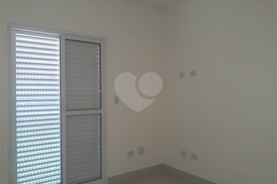 Casa à venda ou para alugar com 3 quartos, sendo 1 suíte, no condomínio martinha, São Paulo - SP