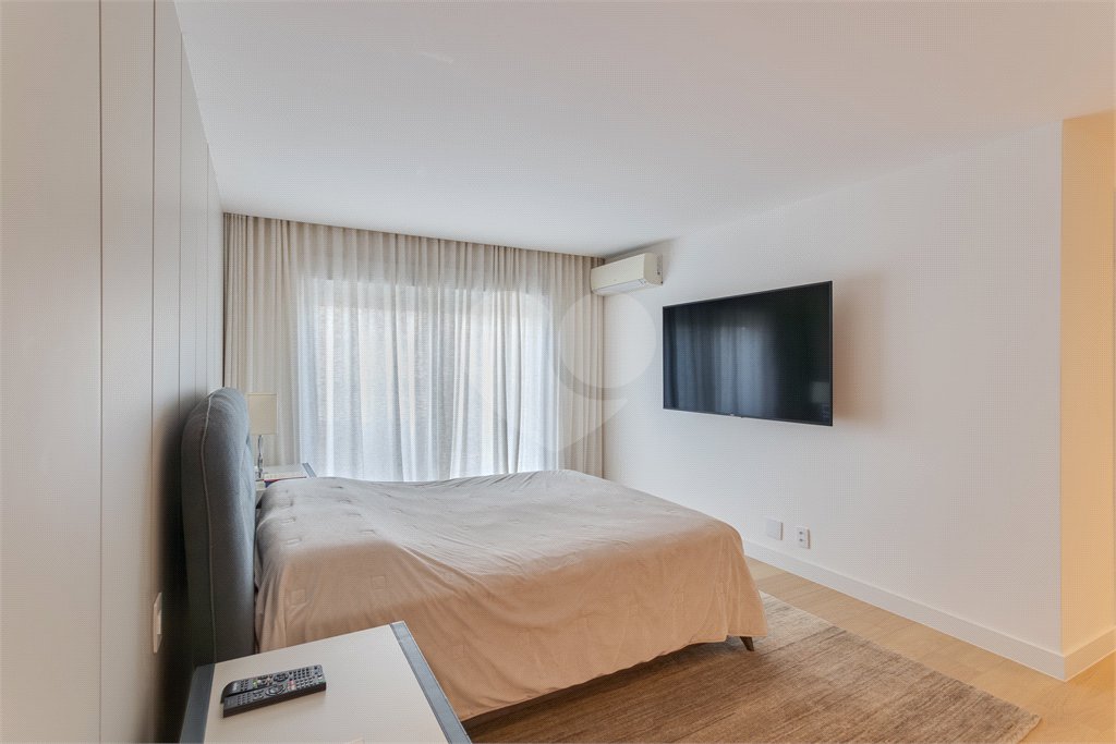 Apartamento à venda com 4 suítes em Panamby, São Paulo, SP