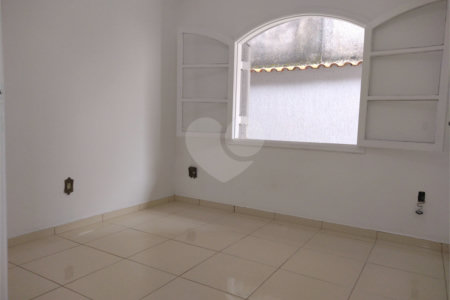 Casa à venda com 3 quartos, sendo 1 suíte,  em Mogi Moderno, Mogi das Cruzes, SP