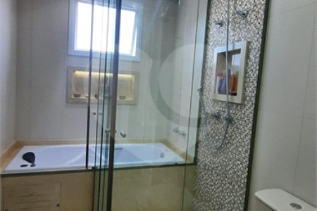 Apartamento à venda com 3 suítes em Jardim Marajoara, São Paulo, SP