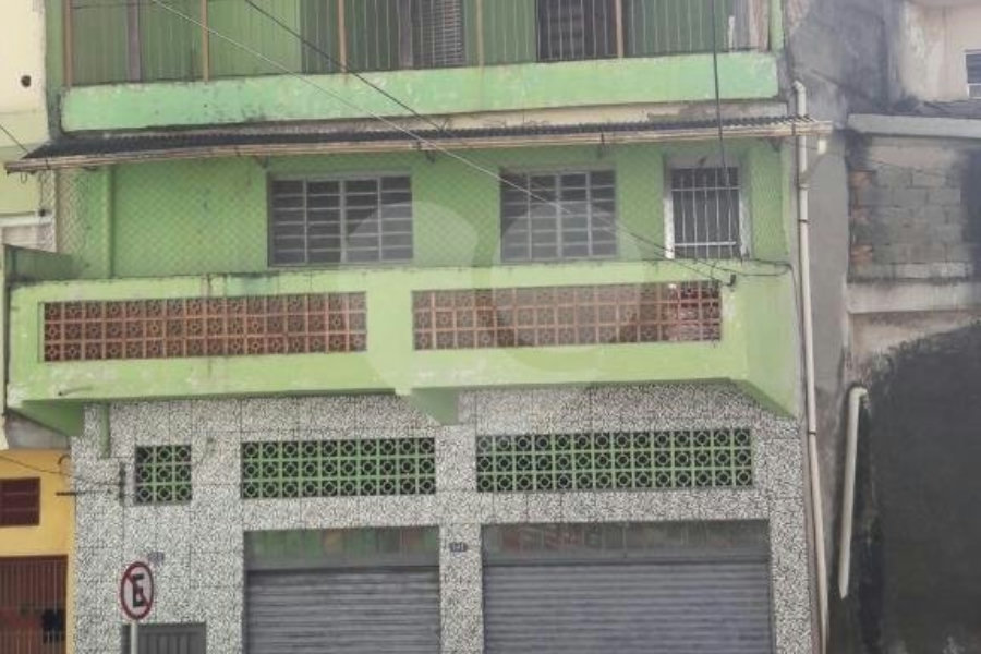 Prédio à venda com 5 quartos, sendo 1 suíte, em Vila Romero, São Paulo, SP
