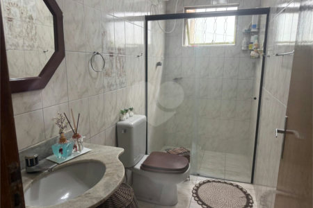 Casa à venda com 3 quartos, sendo 1 suíte, em Vila Romão, Salto, SP