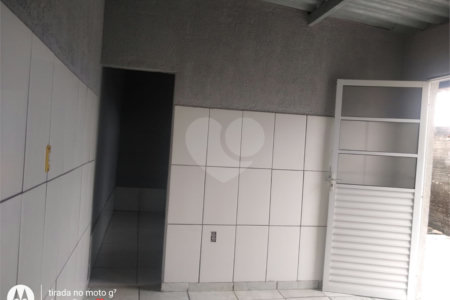 Casa Térrea à venda com 2 suítes em Jardim São Francisco, Mogi das Cruzes, SP