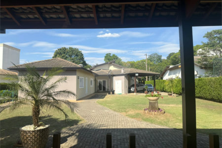 Casa à venda com 3 suítes no condomínio Terras de Mont Serrat, Salto - SP