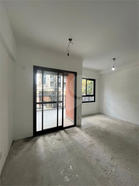 Apartamento à venda com 1 quarto em Sumarezinho, São Paulo, SP