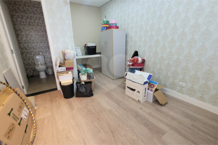 Casa Térrea à venda com 5 quartos, sendo 2 suítes, em Água Fria, São Paulo, SP