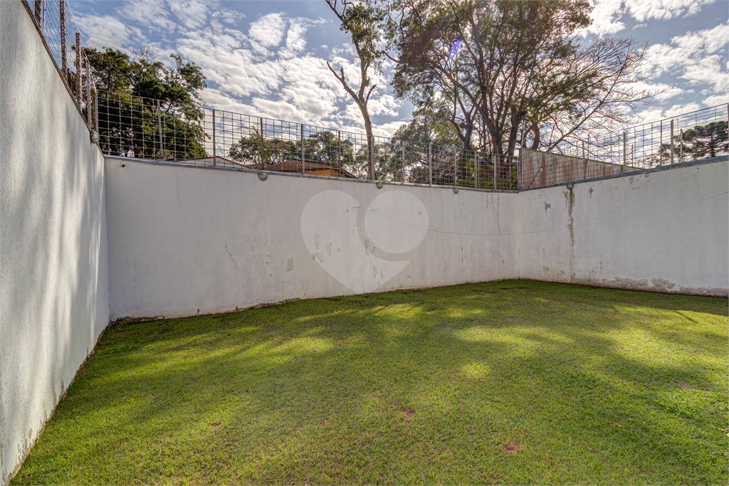Sobrado à venda com 3 quartos, sendo 1 suíte, em Interlagos, São Paulo, SP