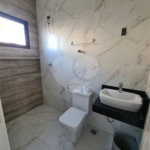 Casa à venda com 3 suítes no condomínio Reserva dos Jatobás, Louveira - SP