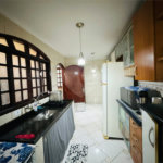 Casa à venda com 4 quartos, sendo 2 suítes, em Parque Santo Antônio, Guarulhos, SP