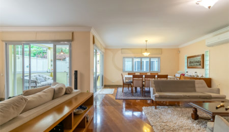 Casa à venda com 3 quartos, sendo 1 suíte,  em Vila Cordeiro, São Paulo, SP