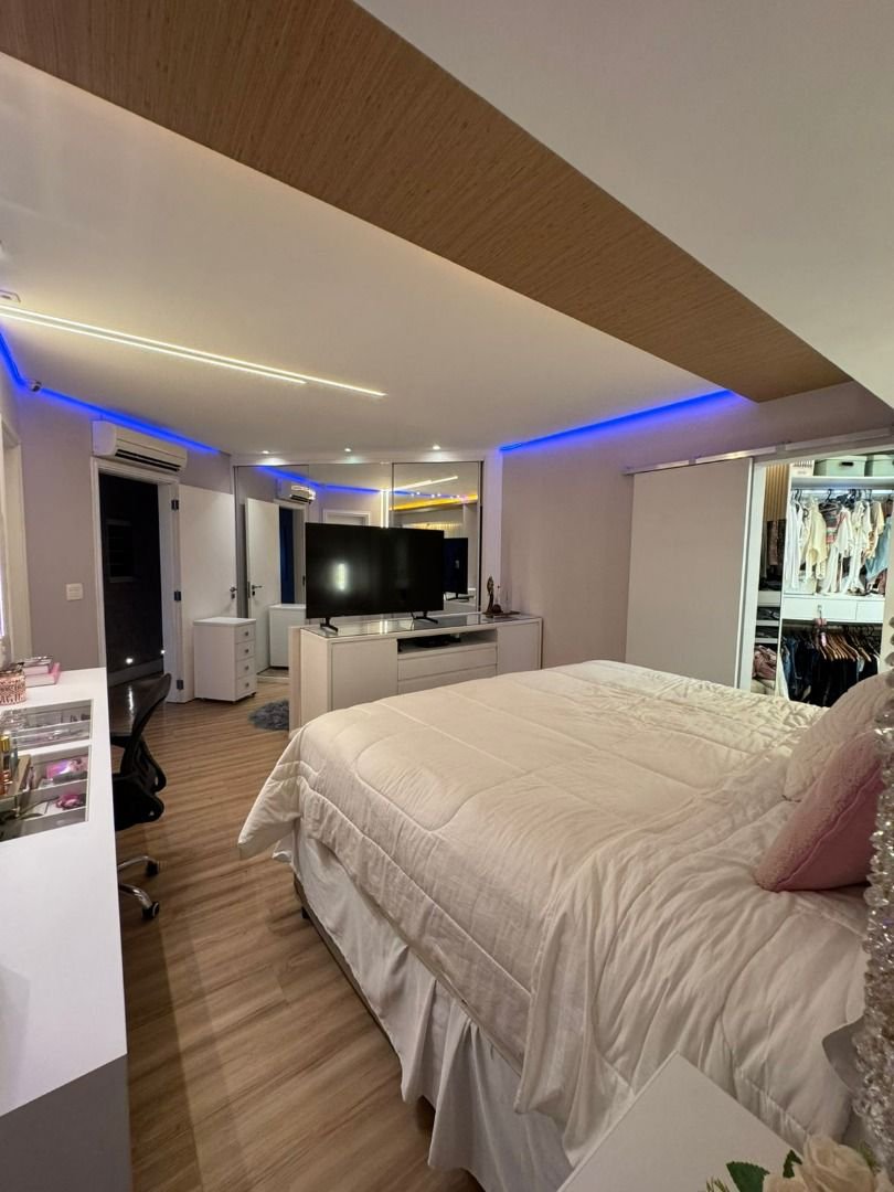 Apartamento com 3 dormitórios à venda, 200 m² por R$ 3.180.000,00 - Ponta da Praia - Santos/SP