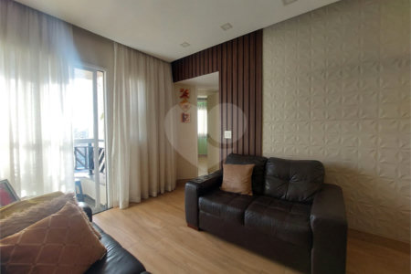 Apartamento à venda com 3 quartos, sendo 1 suíte, em Lapa, São Paulo, SP