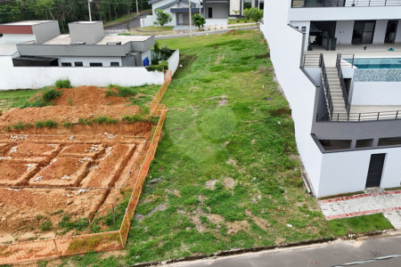 Terreno à venda no condomínio Cond Laguna, Indaiatuba - SP
