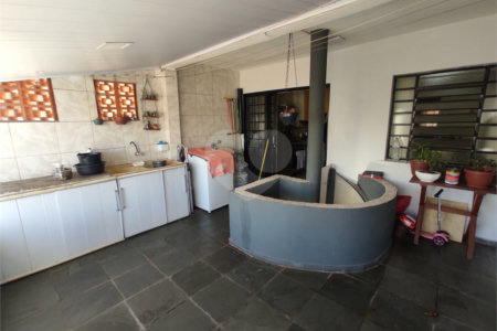 Casa à venda com 3 quartos, sendo 1 suíte,  em Jardim Santa Cecília, Guarulhos, SP