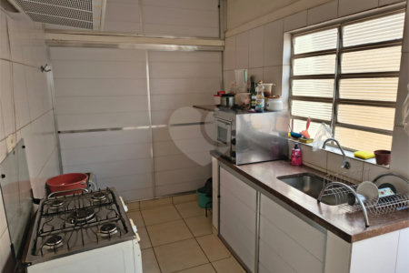 Casa à venda com 5 quartos, sendo 1 suíte, em Campos Elíseos, Ribeirão Preto, SP