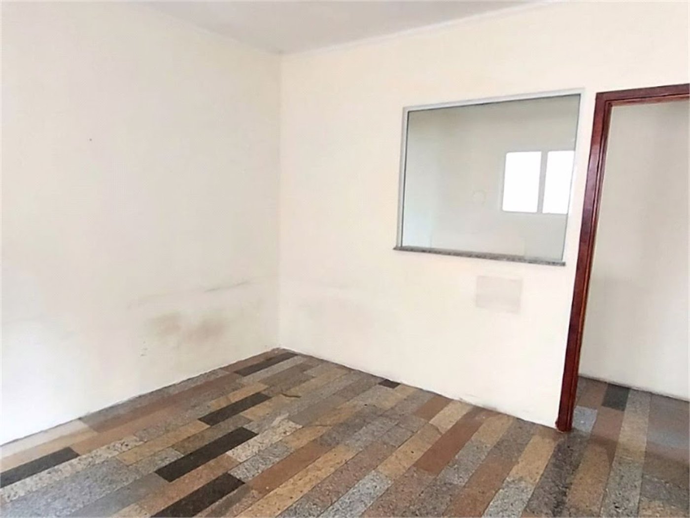 Loja Comercial para locação, ,  - LO0024.