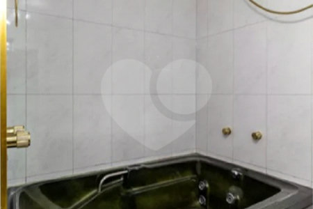 Sobrado à venda com 5 quartos, sendo 4 suítes, em Vila Galvão, Guarulhos, SP