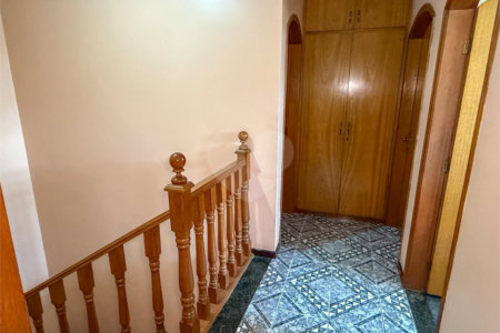 Sobrado à venda com 3 quartos, sendo 1 suíte, em Cidade Líder, São Paulo, SP