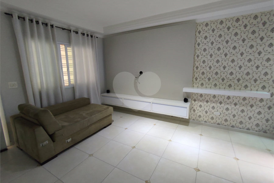 Sobrado à venda com 3 suítes em Vila Mazzei, São Paulo, SP