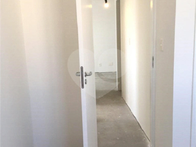 Apartamento à venda com 3 quartos, sendo 1 suíte,  em Santana, São Paulo, SP