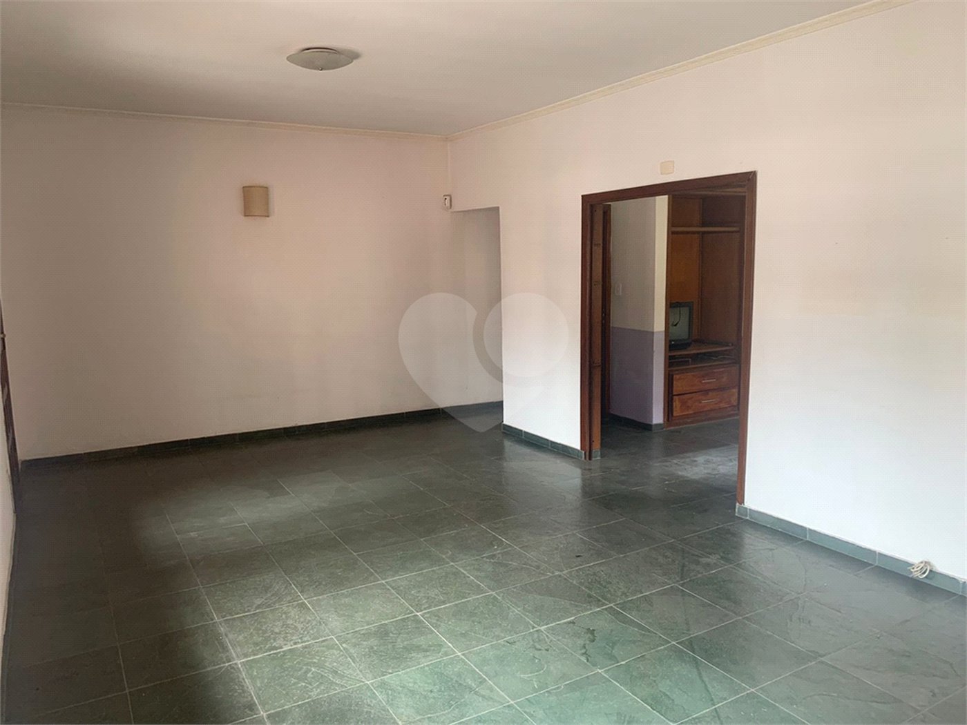 Casa à venda com 4 quartos, sendo 3 suítes, em Jardim Alvorada (zona Oeste), São Paulo, SP