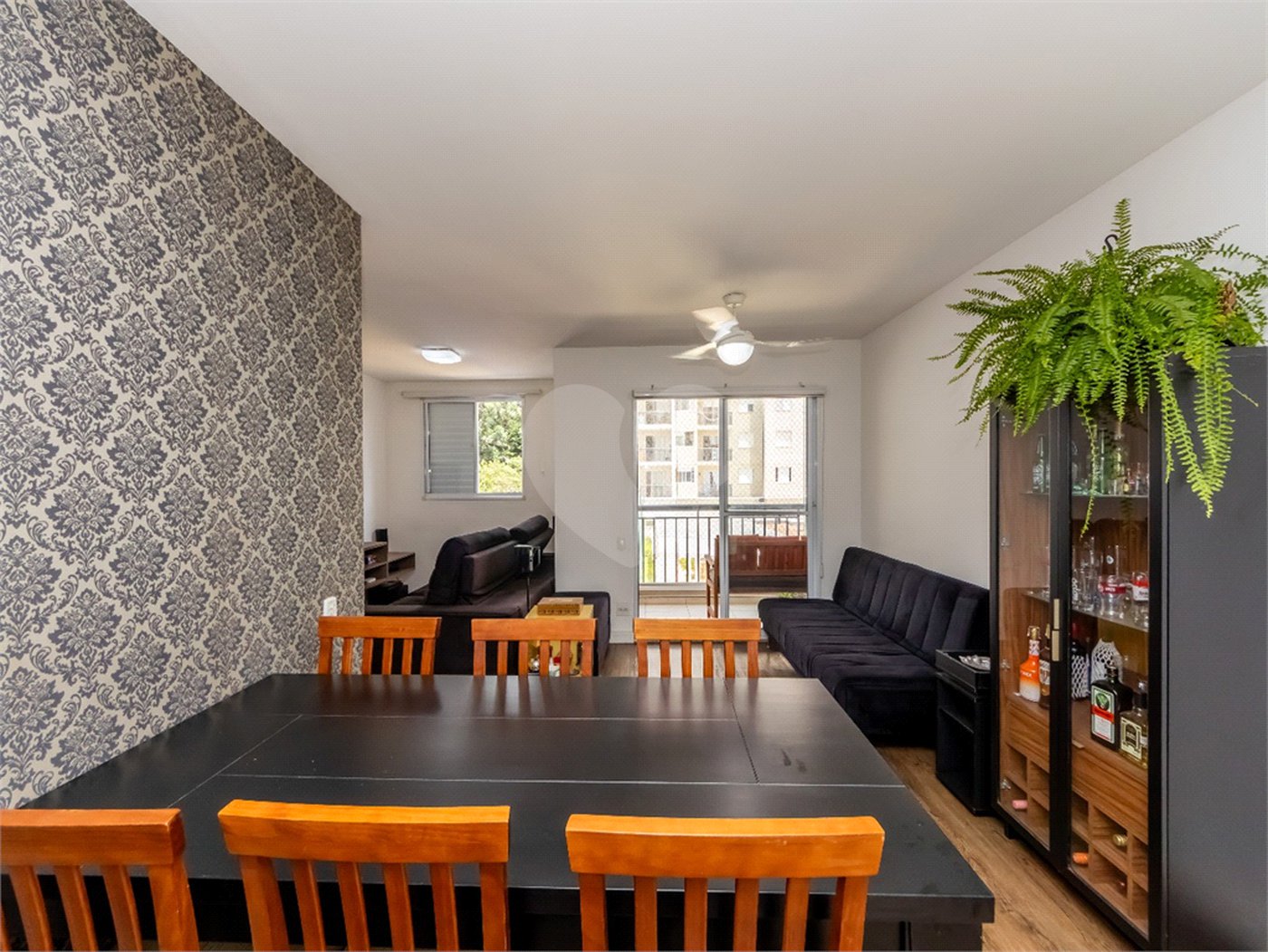 Apartamento à venda com 2 quartos, sendo 1 suíte,  em Jardim Caboré, São Paulo, SP