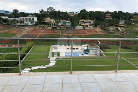 Condomínio à venda com 6 quartos, sendo 5 suítes, no Centro, Capitólio, MG